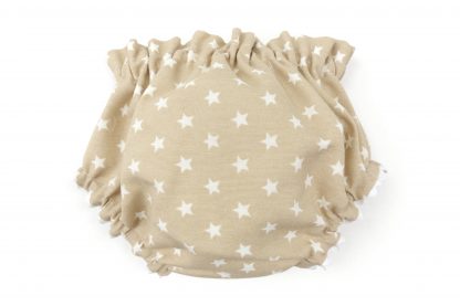 Vista trasera culotte beige con estrellas blancas. Modelo Estrellas.