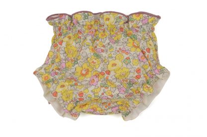 vista frontal culotte liberty estampado flores rosa, amarillo y menta